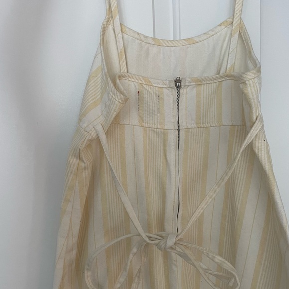 Urban Outfitters Romper - Picture 4 of 6